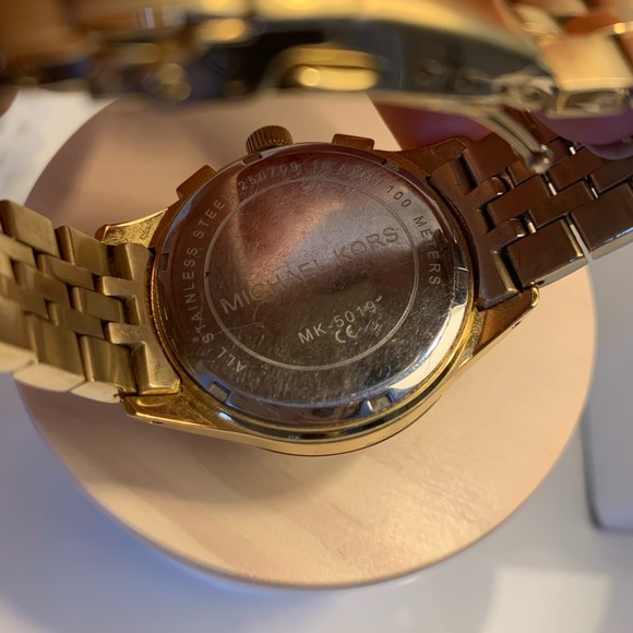 Michael Kors women's gold tone Chronograph Watch - Picture 2 of 5